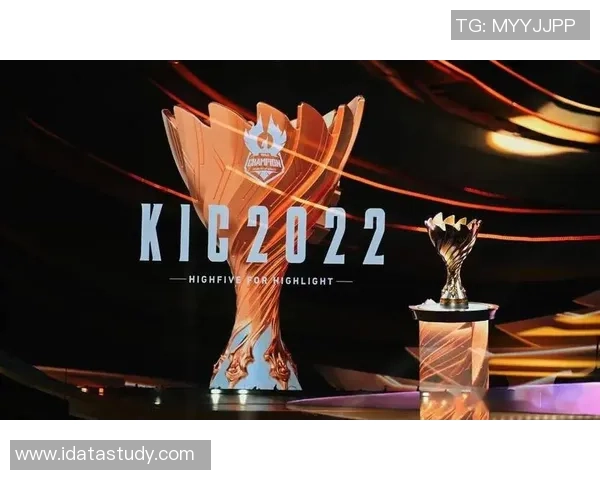 FPX在冠军杯中的蜕变与重生探索团队新篇章