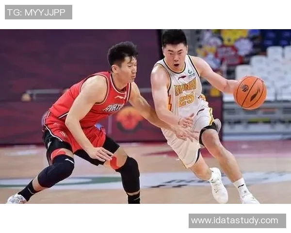 深圳篮球队与重庆篮球队赛后复盘分析及比赛经验总结